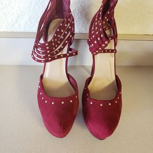 Beautiful Magenta Justfab High Heels!